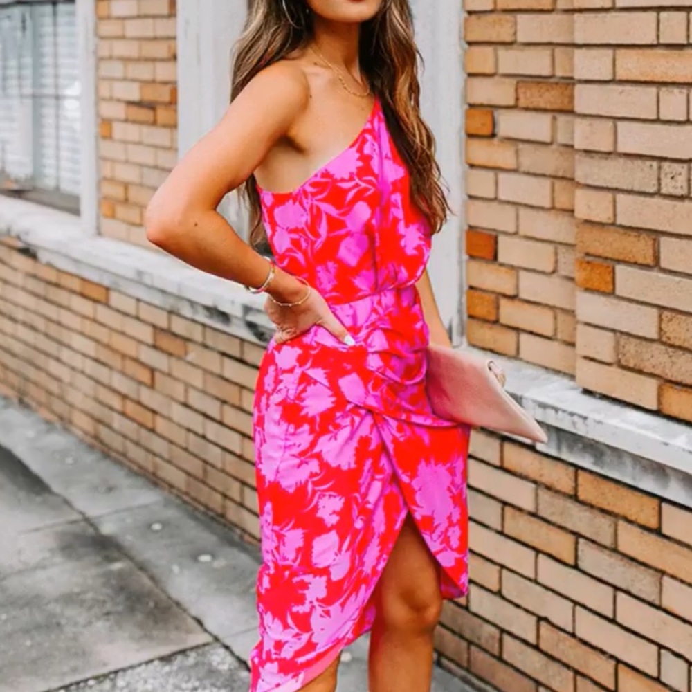 NWT Red and Pink Tulip Hem One Shoulder Dress